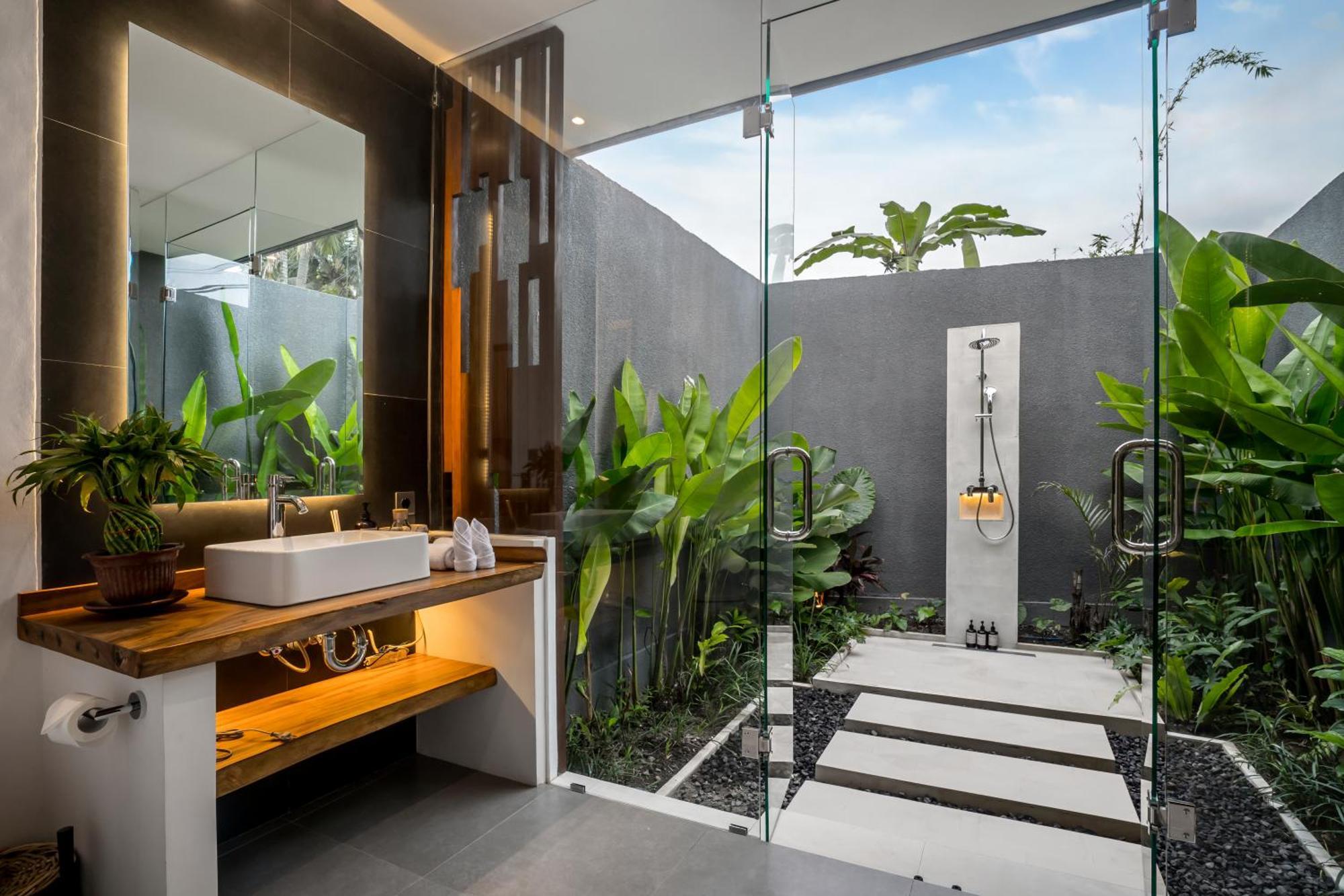 Sarang Cocoon Villa Ubud By Balisuperhost Exterior foto